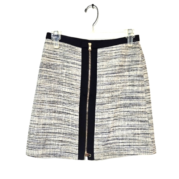 Ann Taylor Mini Skirt Women's Size 2P - Picture 2 of 12